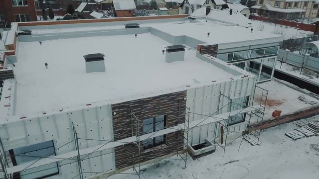 ПВХ-мембрана - Преимущества материала. Ремонт кровли