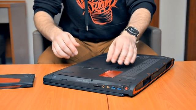 Unboxing gamingowego laptopa Acer Predator 17 G9-791 смотреть онлайн