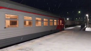 эт2м 8035 отправляется со станции Лодейное поле до станции Волховстрой. окт.жд. 18.11.2023.