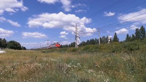 Пассажирский поезд "Невский экспресс".