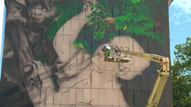 Mural Art. КАК РИСОВАТЬ МУРАЛЫ? Красивый рисунок на фасаде дома. ! Видео-урок. Краски, краскопульты смотреть онлайн