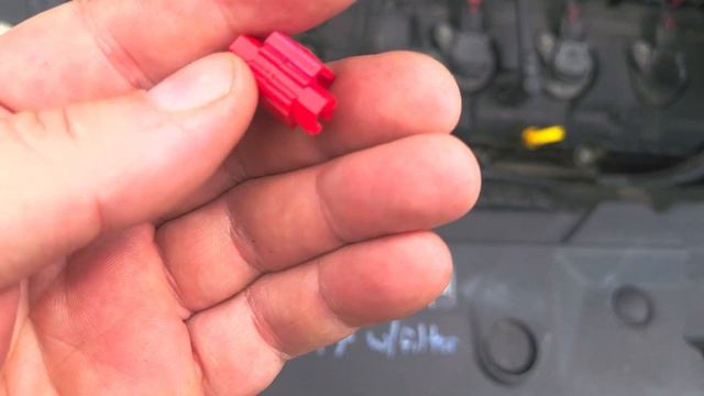 Let's fix the light out error on my 2013 Police Interceptor Sedan смотреть онлайн