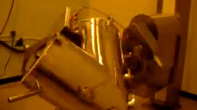 Effusivity System Mounted on a Patterson Kelly V-blender смотреть онлайн