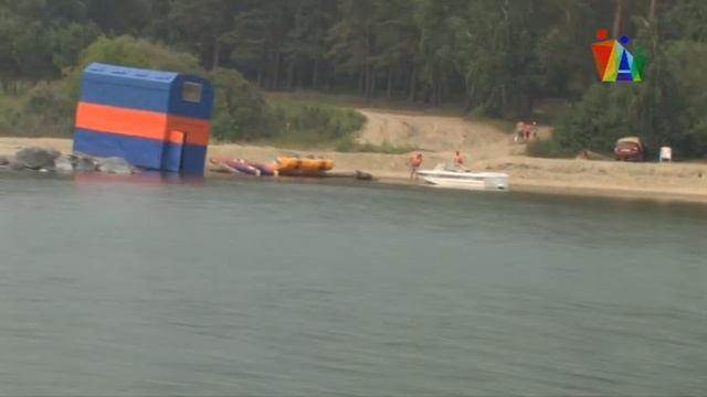 Спасателям помогает работать автомобиль «Иваныч» смотреть онлайн