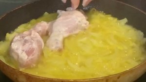Курица на луковой подушке