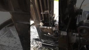 Mercury 30 EFI охлаждение. Кожух снят.