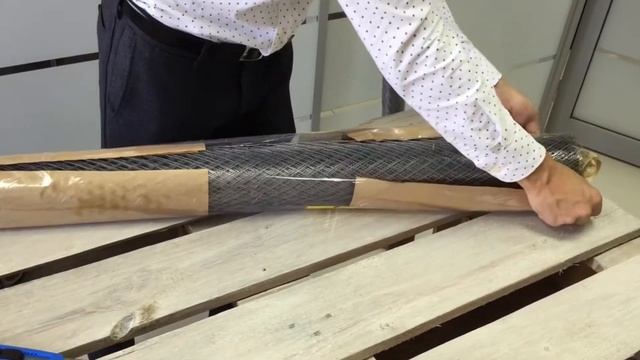 видеообзор сетки ПВС просечно вытяжной LIHTAR смотреть онлайн