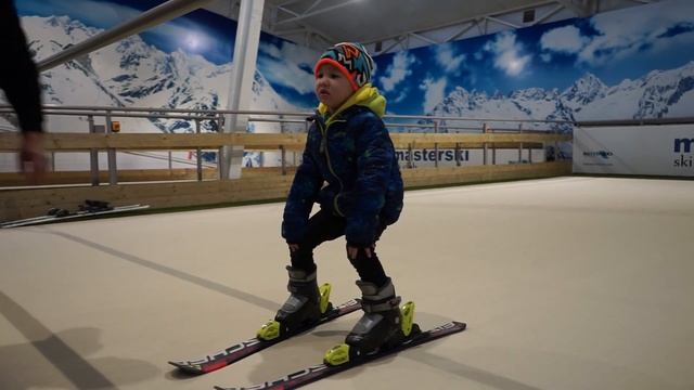 Как научиться ребенку кататься на лыжах смотреть онлайн