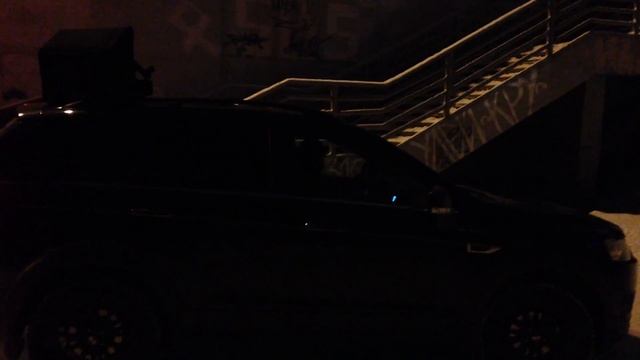 Забыл на крыше машины свой инструмент и поехал... смотреть онлайн