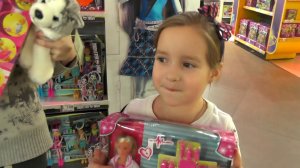 Влог Идем в магазин Игрушек встретили подписчиков
