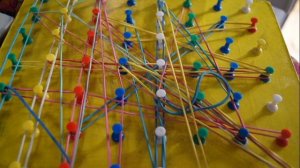 Геометрик, геоборд или доска с резинками своими руками / Поделки для детей