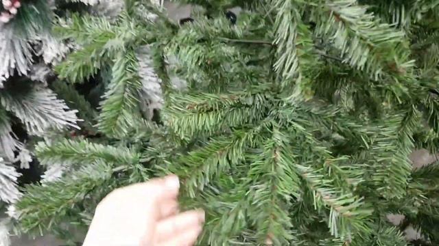 Обзор ЦЕН на новогодние ели ☃️ Искусственные елки в магазине ЛЕРУА МЕРЛЕН ? Новогодний декор ? смотреть онлайн