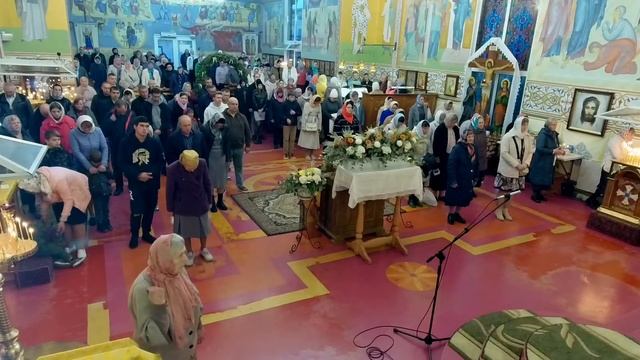 22.10. Рання літургія. смотреть онлайн