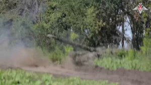 Боевая работа экипажей танков Т-80БВМ