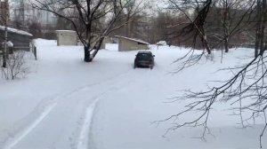 VW TIGUAN ГРЕБЕТ КАК ТАНК В ОЧЕНЬ ГЛУБОКОМ СНЕГУ!