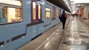 Станция м.Рассказовка метропоезд Ока "Баклажан" бывший "Космический поезд"