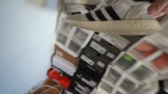 МОЯ КОЛЛЕКЦИЯ ОБУВИ 112 ПАР смотреть онлайн