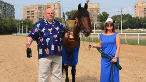 Коннозаводчик АЛЕКСАНДР КАЗАКОВ
орловские рысаки