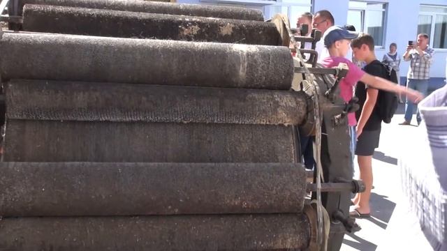 Знакомство со старинными предметами быта: Шерстобитка