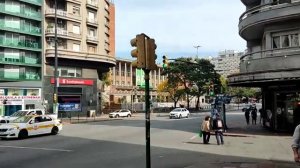 Jho Romantíc в Уругвае. МОНТЕВИДЕО. ПРОГУЛКА ПО ГЛАВНОМУ ПРОСПЕКТУ И ТРАДИЦИОННАЯ ЯРМАРКА. #уругвай