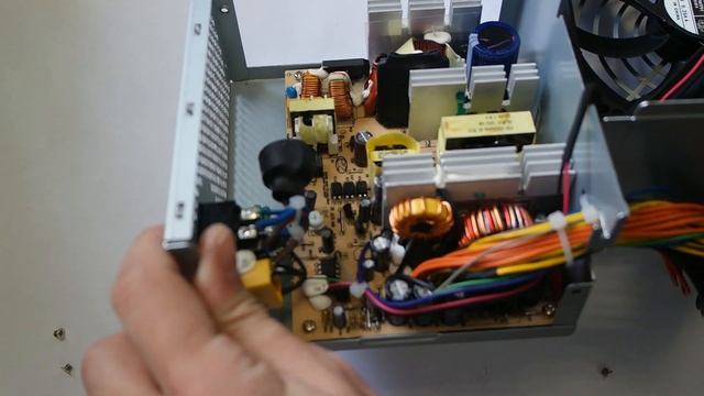 Обзор блока питания FSP PNR-I 500W со вскрытием смотреть онлайн