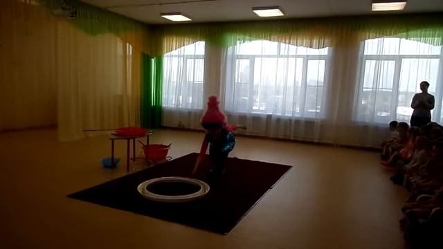 ПРАЗДНИК С ТРОЛЛЯМИ смотреть онлайн