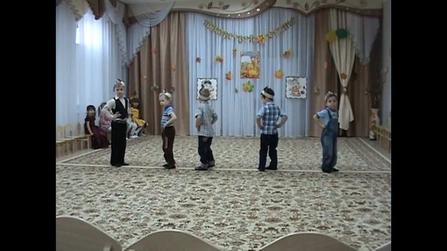 Утренник в детском саду " Золотая осень" 2016 г. смотреть онлайн