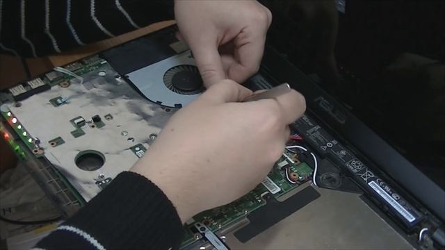 ASUS X550 нет подсветки. смотреть онлайн