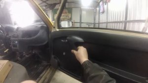 Установка обшивки на двери Ока