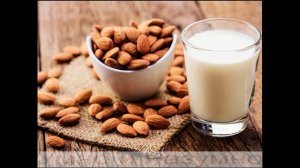 Золотое молоко с куркумой по утрам сотворит с организмом чудеса