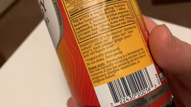 GT's Synergy Raw Kombucha (Gingerade Flavor) смотреть онлайн