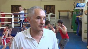 Двукратный олимпийский чемпион Алексей Тищенко провел тренировку для юных туапсинских боксеров