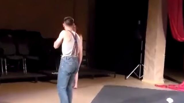 523477905.mp4 смотреть онлайн