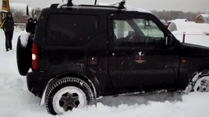 Suzuki Jimny в глубоком снегу / Suzuki Jimny in deep snow