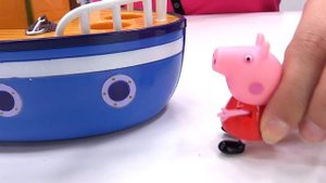 Видео для детей: кукла Моана и новая лодка.