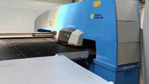 Работа сервоелектрического координатно пробивного пресса Prima power