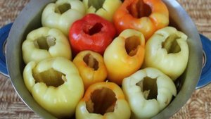 Острый фаршированный перец