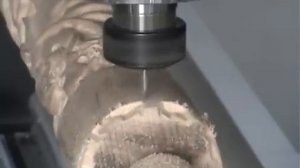 Универсальный фрезерный станок с ЧПУ.MPG