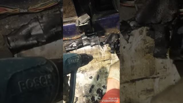 Как убрать шумоизоляцию, удаляем битум с пола смотреть онлайн