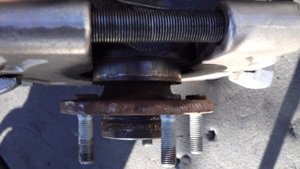 Замена ступичных подшипников на Volvo P1 S40,V50,C30,C70