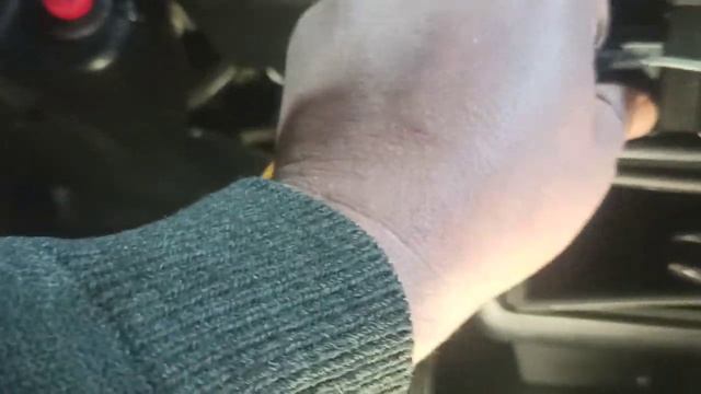 *Лада нива, не работает вентилятор отопителя ( печки) смотреть онлайн