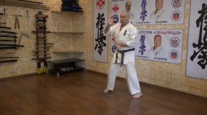 Киокушинкай Каратэ Кихон Ката 4 кюhttps://vk.com/id637795242