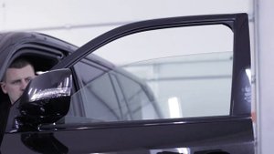 Lexus LX 570, Black Vision. Двойное остекление (автоматическая тонировка)