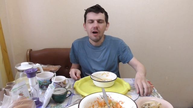 ОБЖОР НА ДОМАШНИЕ ЩИ ИЗ СВЕЖЕЙ КАПУСТЫ НА КУРИНОМ БУЛЬОНЕ! РЕДЬКА ЗЕЛЕНАЯ С КУРИНЫМ БЕДРОМ!