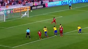 Самые красивые спасения вратарей в футболе / The most beautiful goalkeeper rescues in football