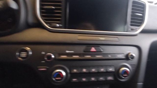 Kia Sportage Luxe (2021), Обзор + Цена смотреть онлайн