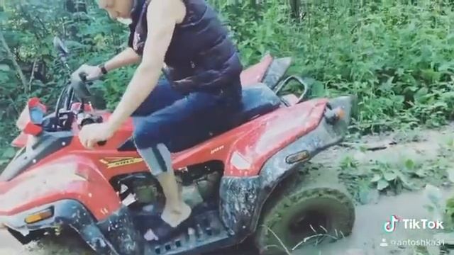 Детский квадроцикл Stels Hugo/Стелс Хуго #stels#stelshugo#детскийквадроцикл#квадриквгрязь#тонитв смотреть онлайн