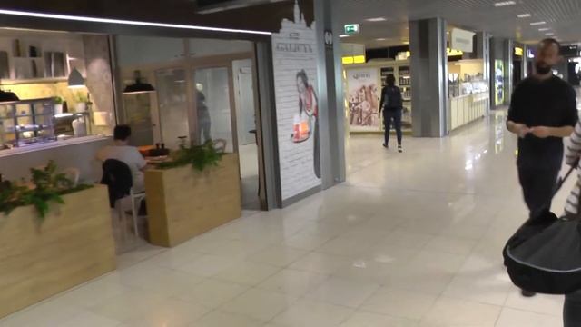 Аэропорт Кракова - полный ОБЗОР. смотреть онлайн