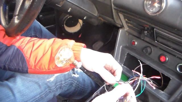 Подключение магнитолы и автодинамиков ВАЗ-КЛАССИКА №2 смотреть онлайн