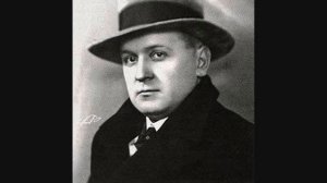 Puhumatta muusta - polka. Sung in Finnish by Matti Jurva (1898-1943).wmv